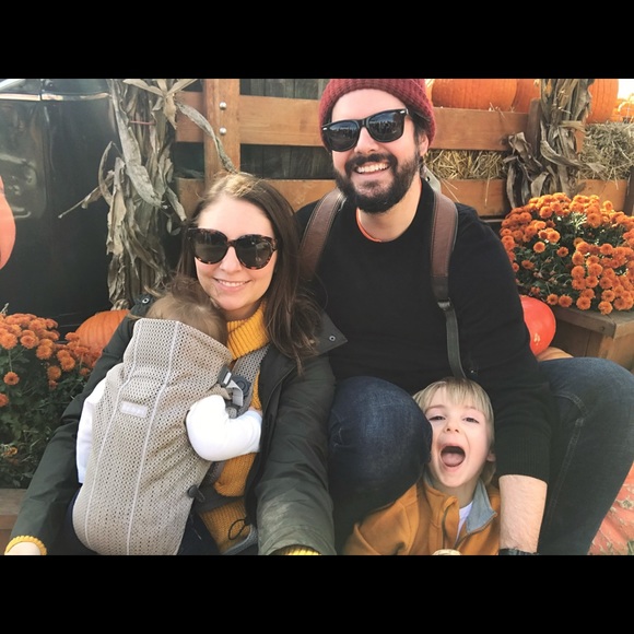 Meet your Posher, Erin - Picture 3 of 5